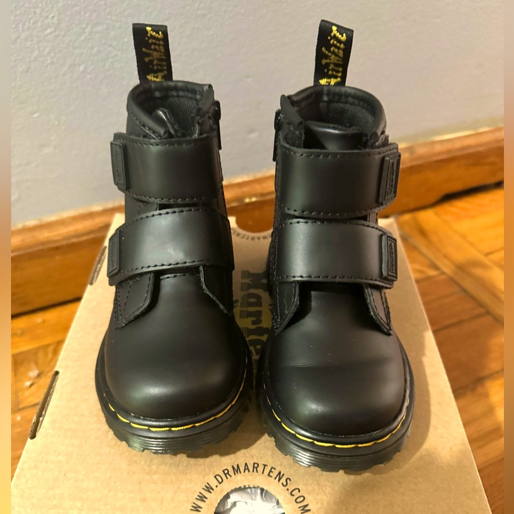 Toddler Doc Martens Size 7
